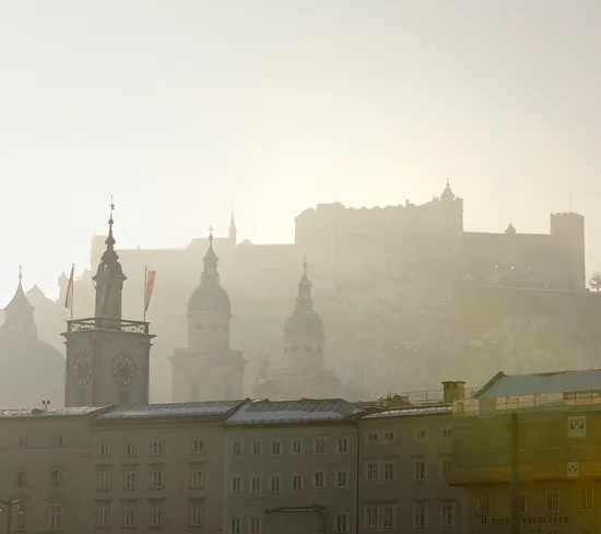 Festung Hohensalzburg im Nebel
